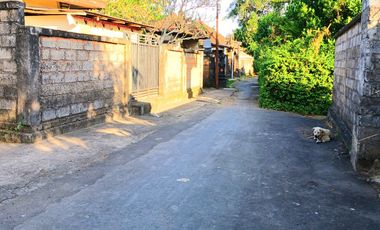 Dijual Gudang hitung tanah di jl Cekomaria Peguyangan Denpasar Bali