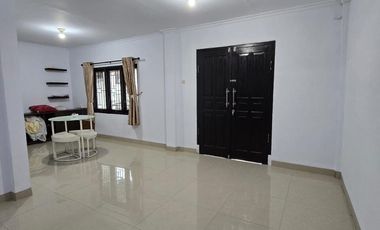 Rumah Bagus 2 Lantai di Kayu Putih Fullfurnish