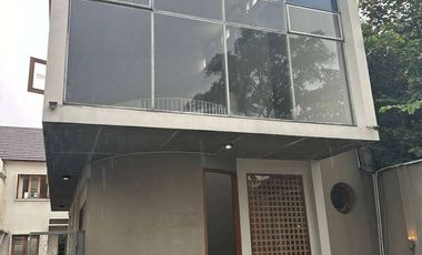 DISEWAKAN RUKO+ RUMAH 2 LANTAI DENGAN KONSEP GALERY (Cocok Untuk Kanto