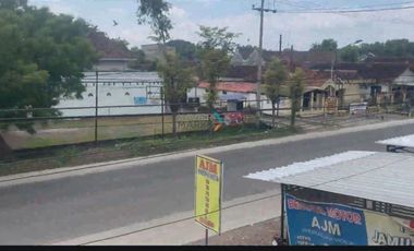 Dijual Rumah Usaha, Ruko Strategis di Nol Jalan Raya Glodog, Magetan