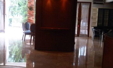 Rumah Furnished, Bagus Dan Luas engan Private Swimming Pool