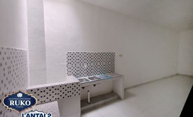 dijual RUKO baru masih Mulus dan Bagus di Jalan Pelita