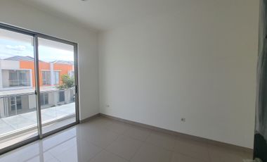 Disewa Rumah pik2 tahap 1, brand new