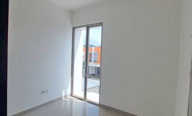 Disewa Rumah pik2 tahap 1, brand new