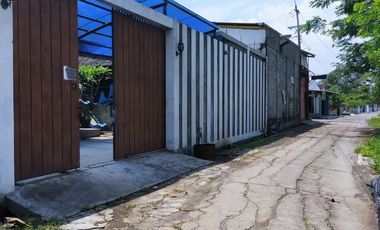 Gudang parangjoro akses truk fuso