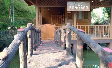 Villa Asri Tanah Luas Plus Kolam Ikan di Bojong Purwakarta