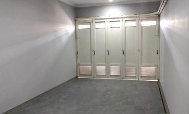 Dijual Rumah terawat di Komplek Sumber Sari