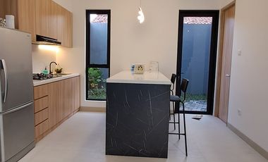 Dijual Rumah Townhouse Baru  3 LT  Dekat BXC Mall Bintaro Harga Murah