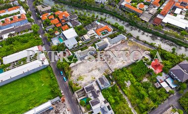 TANAH KOMERSIL PREMIUM JL KRESNA LEGIAN BALI