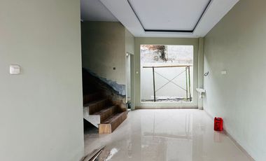 DIJUAL RUMAH MAKASSAR, JALAN ALAUDDIN DEKAT KAMPUS UNISMUH