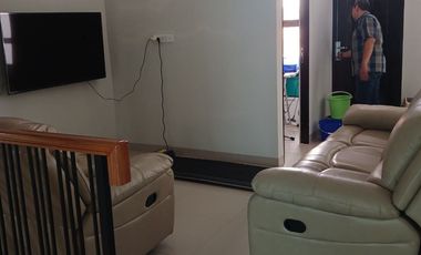 Dijual Rumah di Kompleks Mawar