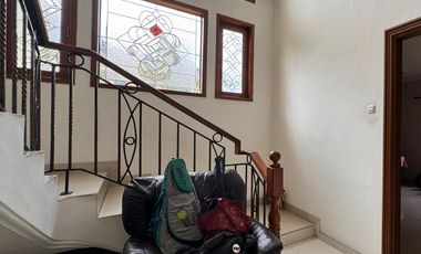 Rumah Megah Hoek Furnished Bagus Di Kelapa Gading