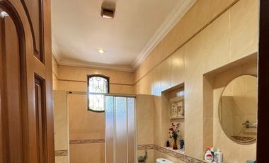 Rumah Megah Hoek Furnished Bagus Di Kelapa Gading