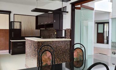 Dijual Rumah minimalis bagus dan nyaman di Setraduta