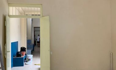 Rumah gudang dikontrakan/disewakan di jl Ester Ampenan
