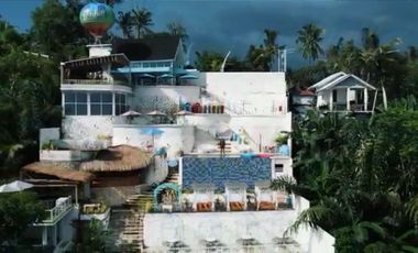 Restaurant Bukit view laut dan view kota di Lombok Barat