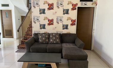 Dijual cepat Luxury House Semi Furnish di Buah Batu Regency