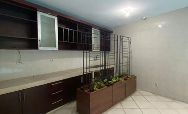 Disewakan Rumah Tipe 4 Kamar Tidur di Ciniru Kebayoran Baru