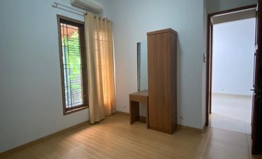 Disewakan Rumah Tipe 4 Kamar Tidur di Ciniru Kebayoran Baru