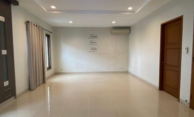 Disewakan Rumah Tipe 4 Kamar Tidur di Ciniru Kebayoran Baru