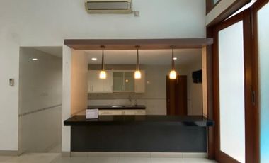 Disewakan Rumah Tipe 4 Kamar Tidur di Ciniru Kebayoran Baru