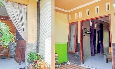 Rumah dan kos-kosan dekat polsek Ampenan