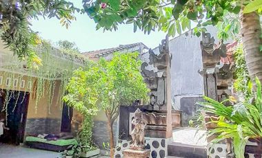 Rumah dan kos-kosan dekat polsek Ampenan