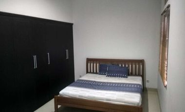 Rumah Cantik 2 Lt di Perumahan Citra Grand, Cibubur, Bekasi