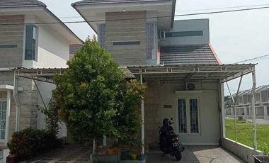 Dijual  Rumah 2 lantai minimalis di Mandiri residence krian sidoarjo