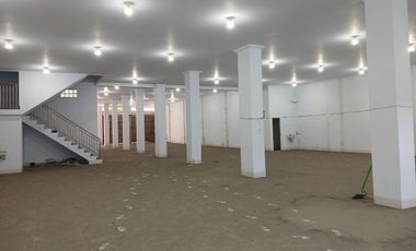 Disewakan Ruko di Jalan Yos Sudarso