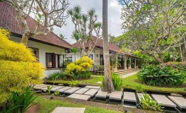 Riverfront luxury villa for sale in Beraban, Tabanan-Bali