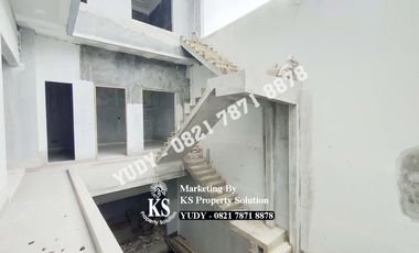 Rumah mewah di Jalan Taman Kenten, Duku, Ilir Timur III Kota Palembang