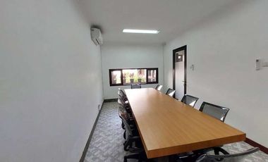 Sewa Ruangan Meeting / meeting room harian full service