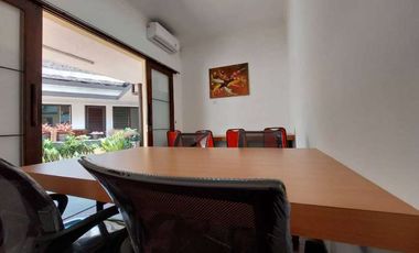 Sewa Ruangan Meeting / meeting room harian full service