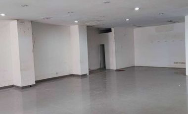 Ruko pinggir jalur utama dekat Jogja City Mall bagus untuk usaha