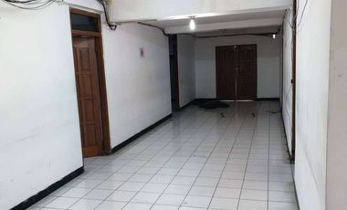 Ruko / Kantor / Gedung Disewakan 2 Lantai dekat JCM Bagus untuk Usaha