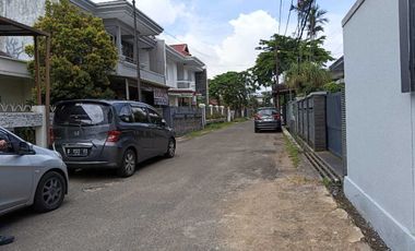 Dijual Rumah di Jl. Kiwi, Bandung Kota