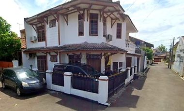 Dijual Rumah Hoek 2 Lantai di Jatiwaringin Asri Pondok Gede Bekasi