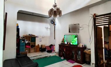 Dijual Rumah Hoek 2 Lantai di Jatiwaringin Asri Pondok Gede Bekasi