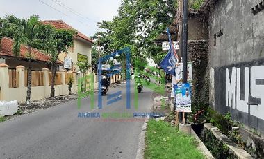 Dijual Rumah strategis di kadipiro Banjarsari Solo