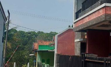 Jual murah rumah 2 lantai di Purwakarta