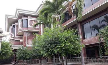 GEDUNG LANTAI 4 LOKASI DI JANTUNG KOTA DENPASAR