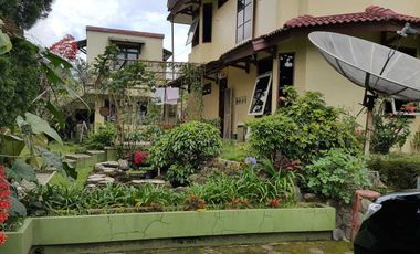 Villa Damar Indah di Pacet Puncak