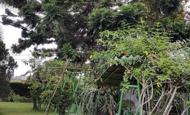 Villa Damar Indah di Pacet Puncak