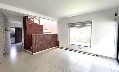 Casa en venta o Renta Fraccionamiento Vista Bosques , Ocoyoacac