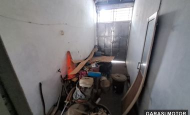 rumah type 150/240m2 di jl.sman2 indrasari ada space toko