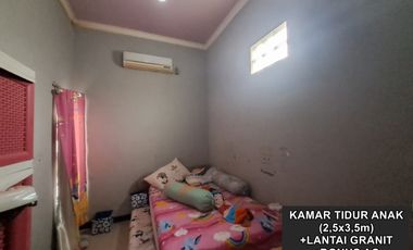 rumah type 150/240m2 di jl.sman2 indrasari ada space toko