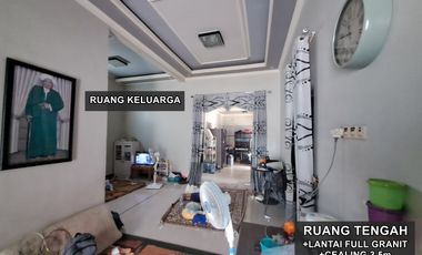 rumah type 150/240m2 di jl.sman2 indrasari ada space toko