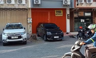 Ruko 4lt rungkut megah raya butuh renov