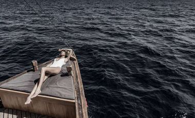 PRIVATE LUXURY YACHT FOR SAILING AND VACATION